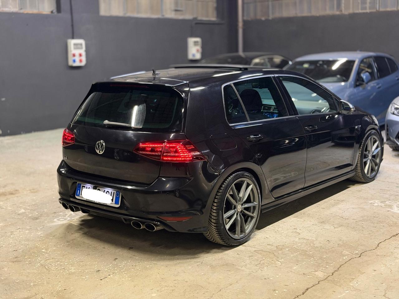 Volkswagen Golf R 2.0 5p.