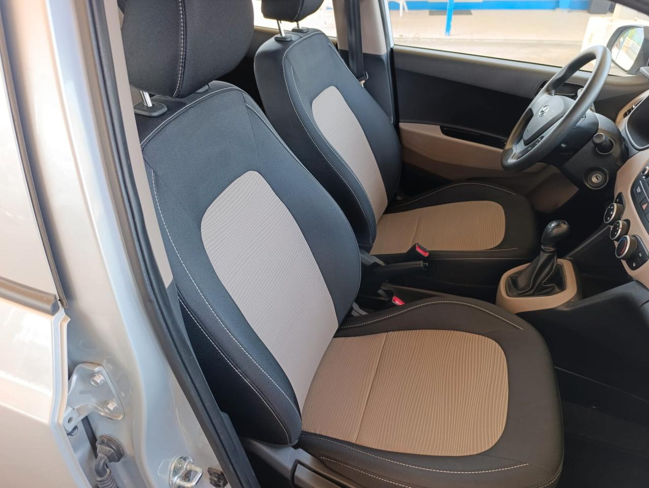 Hyundai i10 1.0 cv 67 cv 2017