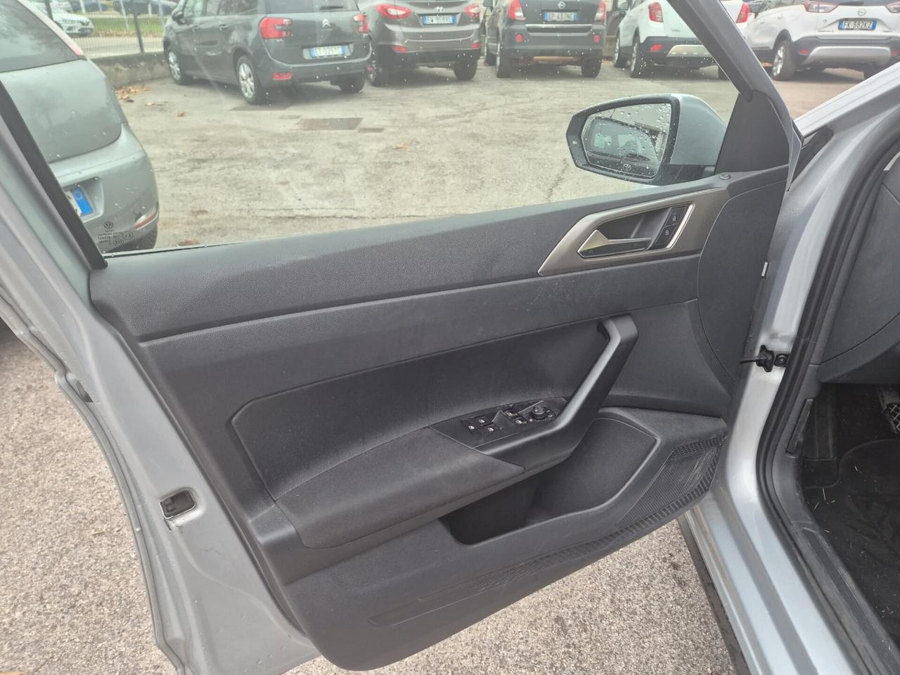 VW Polo 1.0 TGI Ver. R-LINE 5P.te E6D -- METANO!!!