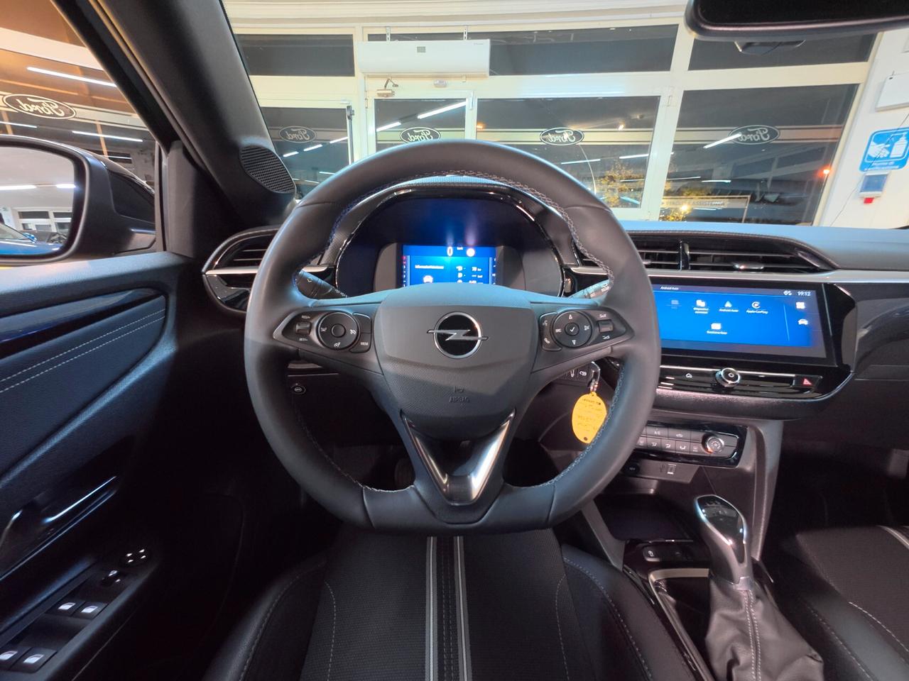 Opel Corsa 1.2 GS GPL