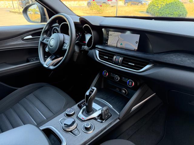 ALFA ROMEO Stelvio 190CV Q4 19'' BLACK+RETROCAMERA+2PDC+PACKBLACK