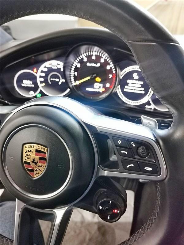 Porsche Panamera Turbo S E-Hybrid da 680 Cv Termico+elettrico