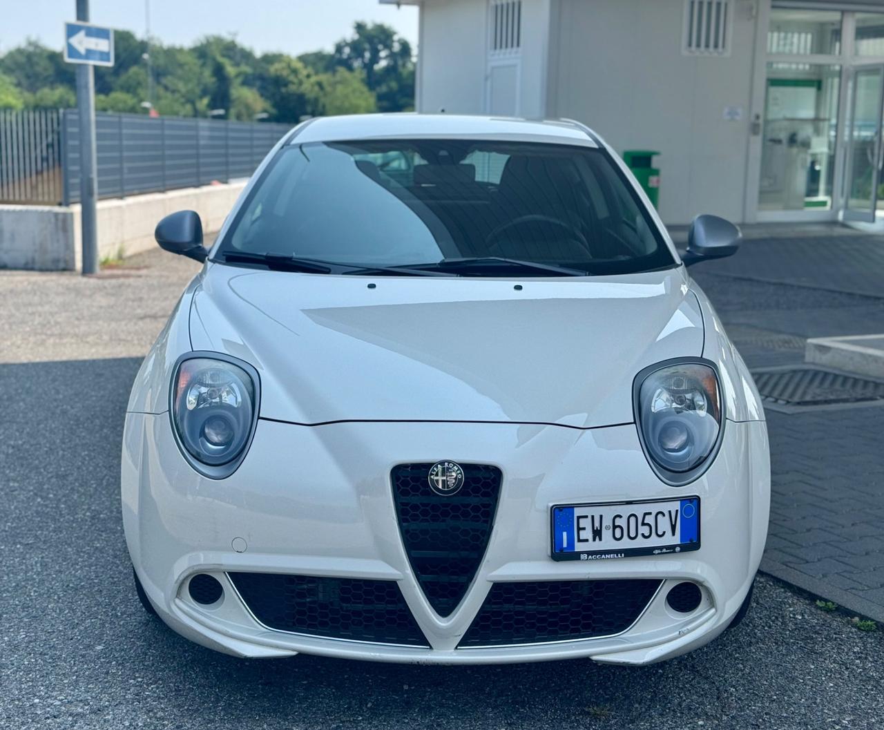 Alfa Romeo MiTo 1.4 78 CV ok neopatentati euro6 distribuzione eseguita