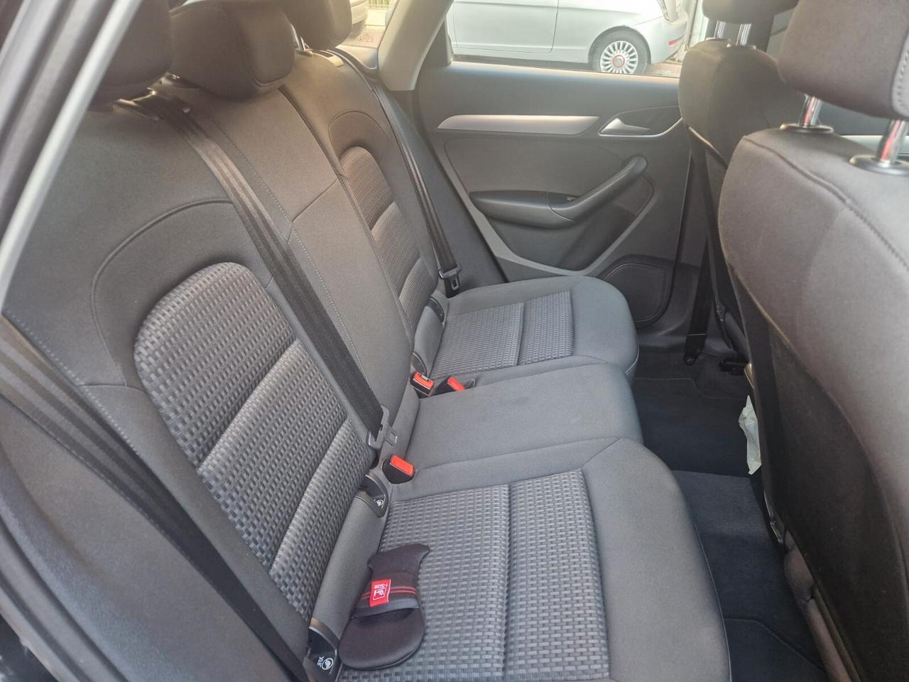 Audi Q3 2.0 TDI 150 CV Design