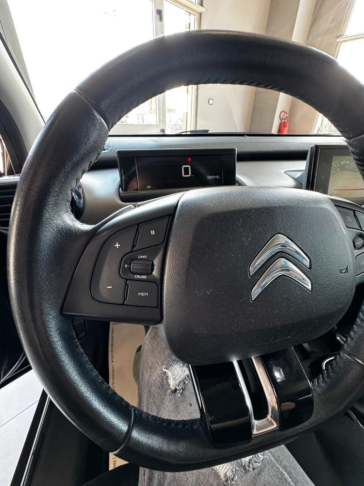 CITROEN C4 CACTUS MY2018 1.6 HDI 100CV SHINE