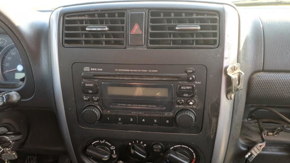 Suzuki Jimny 1.5 DDiS 86CV 4x4 JLX