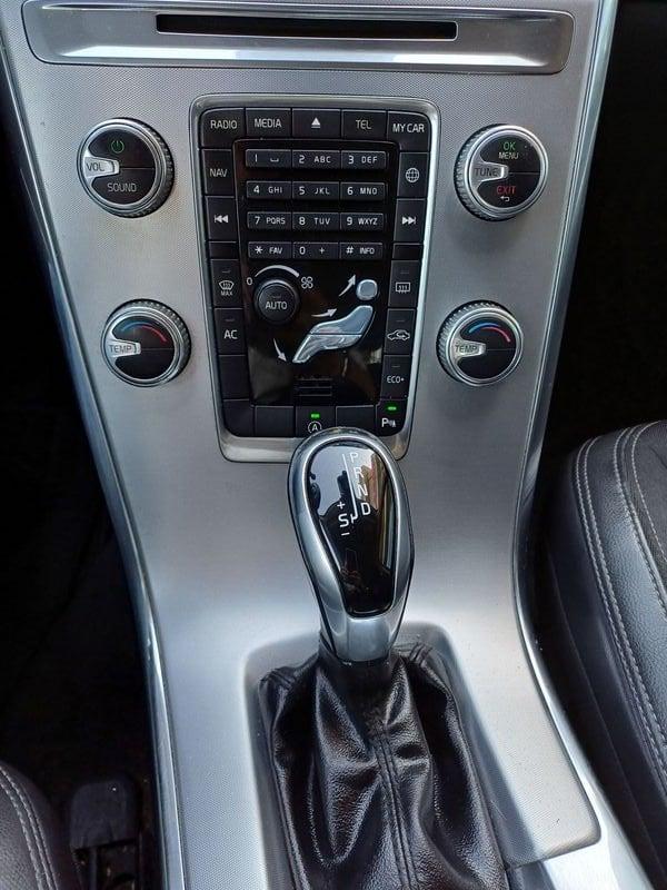 Volvo XC60 D3 Geartronic 150cv GARANZIA -1°PROP