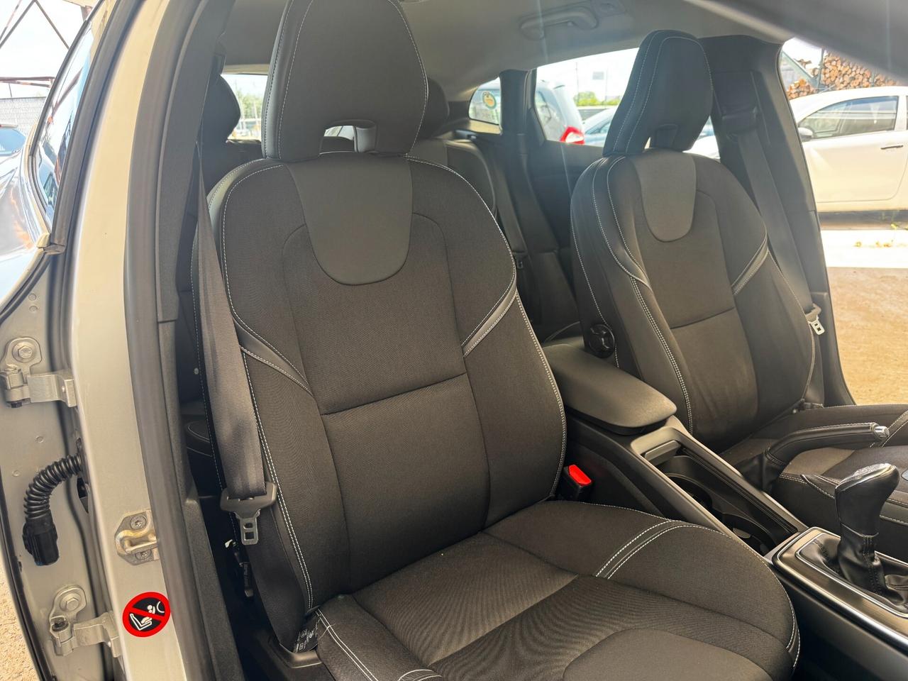 Volvo V40 D2 1.6 Business 115 Cv - 11/2013