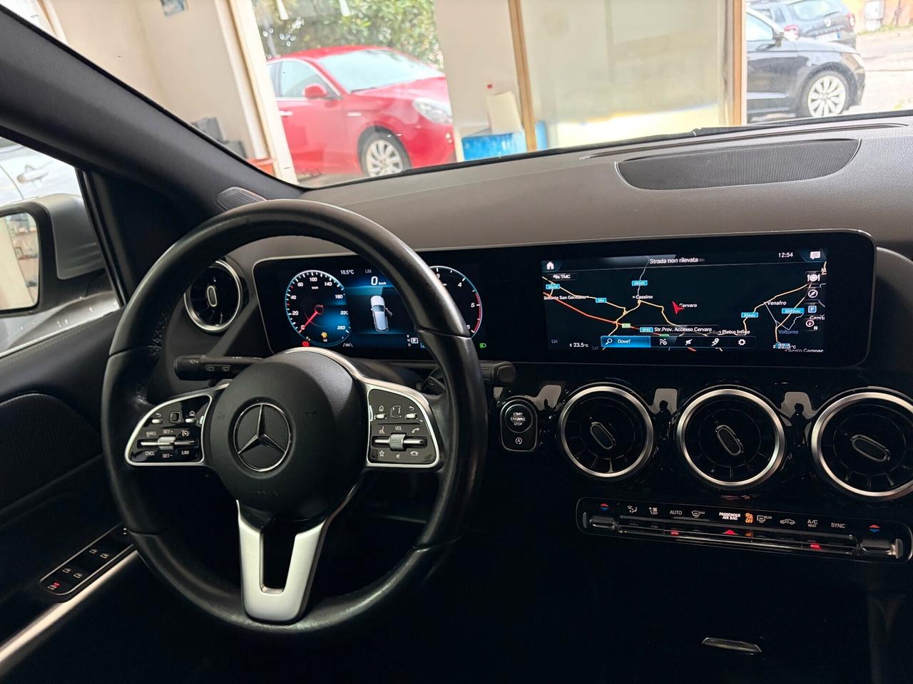 MERCEDES CLASSE B 180 d BUSINESS EXTRA