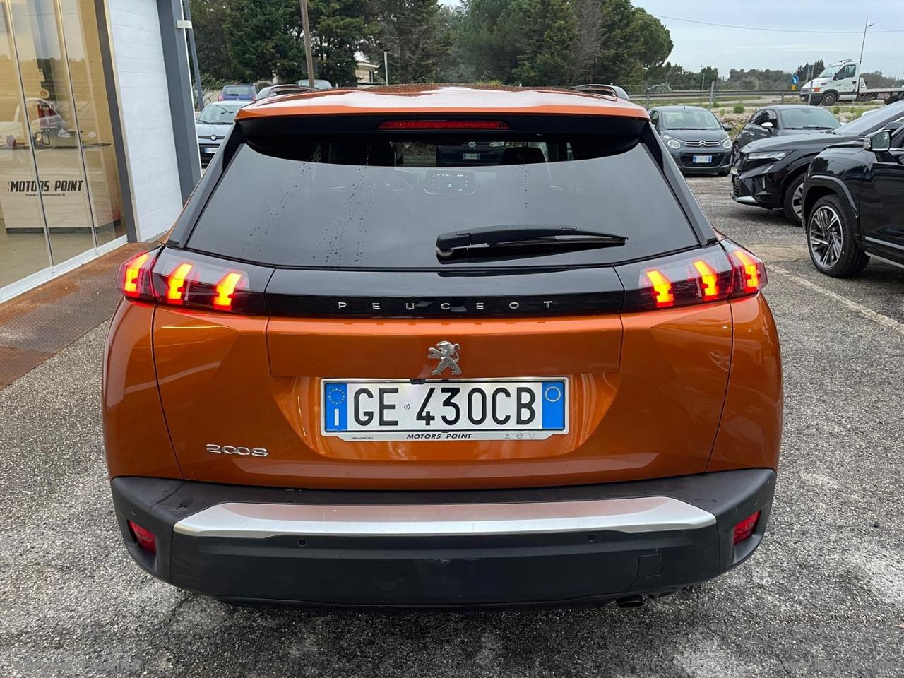 PEUGEOT 2008 BlueHDi 100 S&S