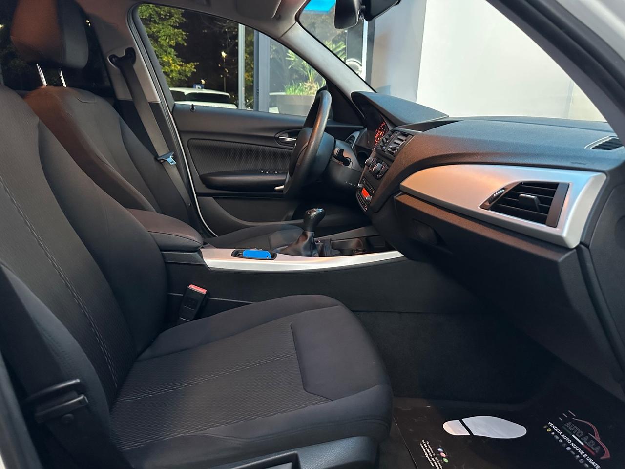 Bmw 116 116d 5p. Urban