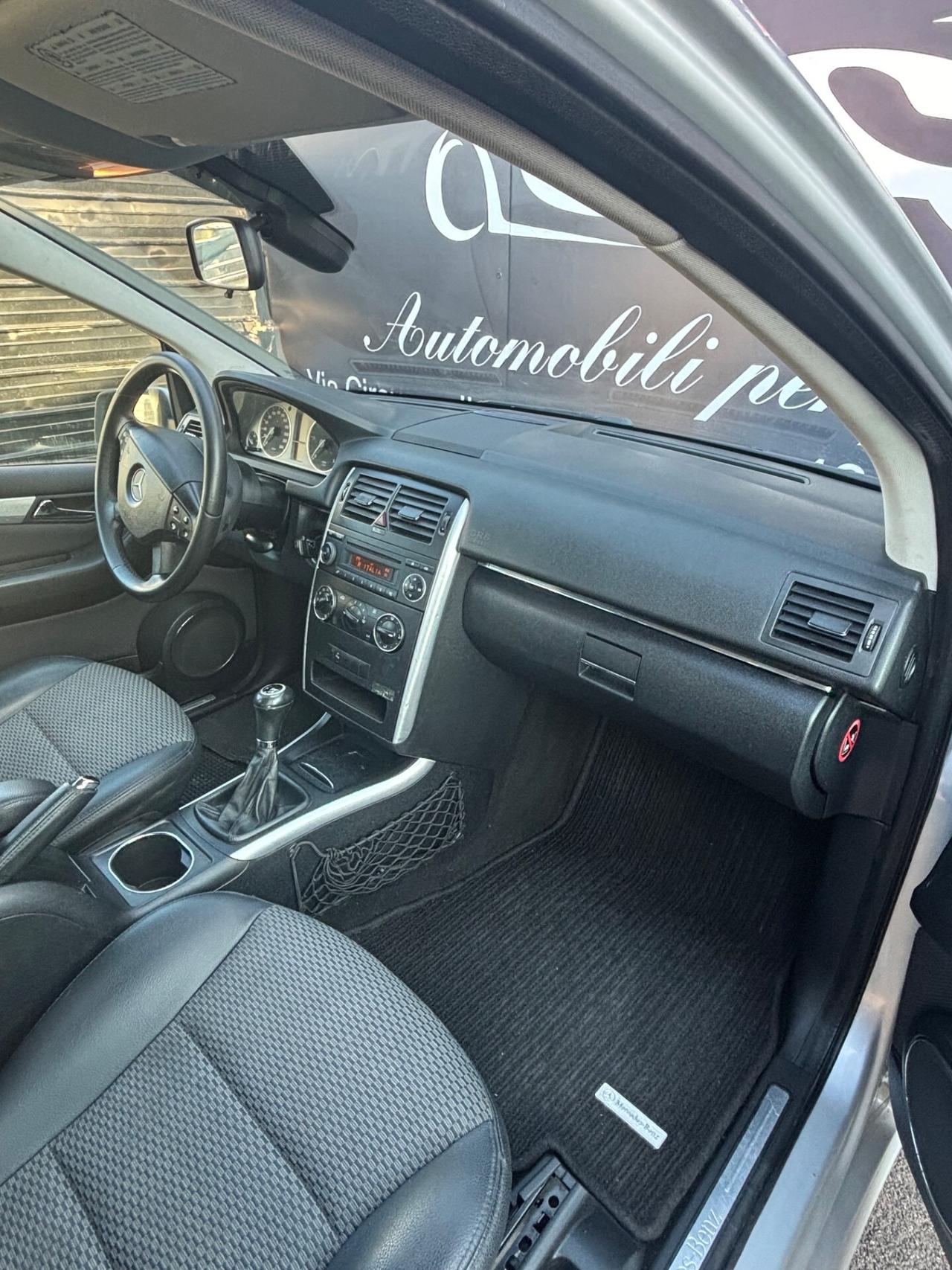 Mercedes-benz B 200 CDI Premium