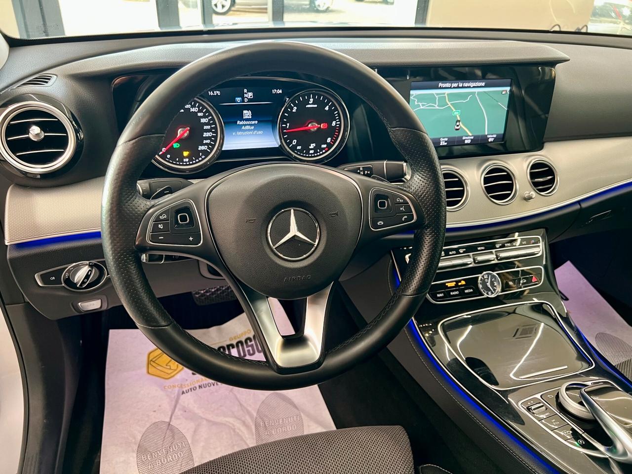 Mercedes-benz E 220 d Auto Premium Plus