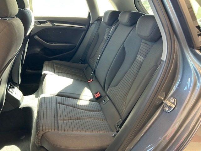 AUDI A3 SPB 35 TDI S tronic Sport
