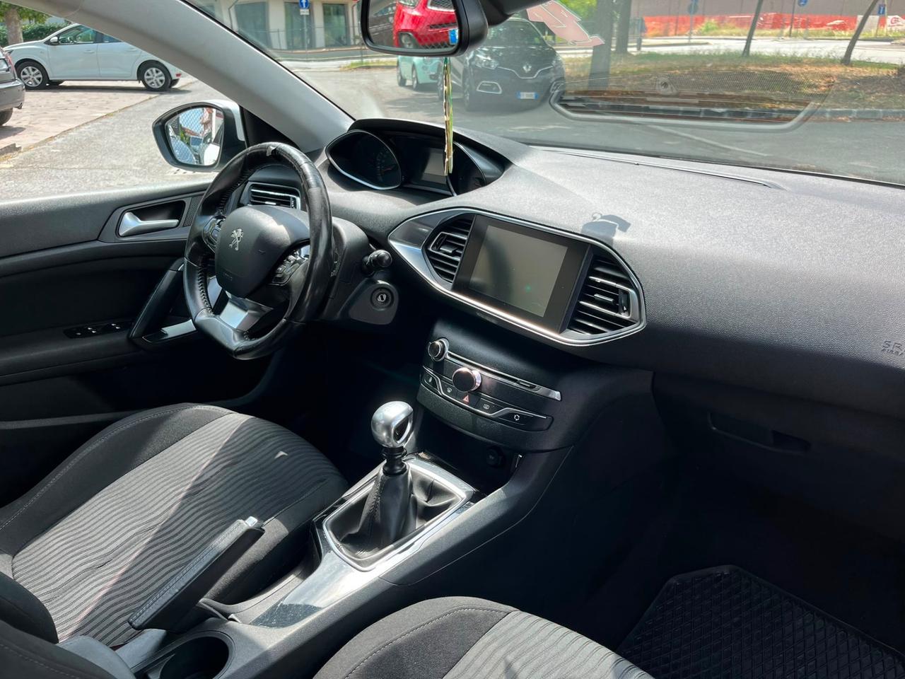 Peugeot 308 BlueHDi 120 S&S SW GT Line