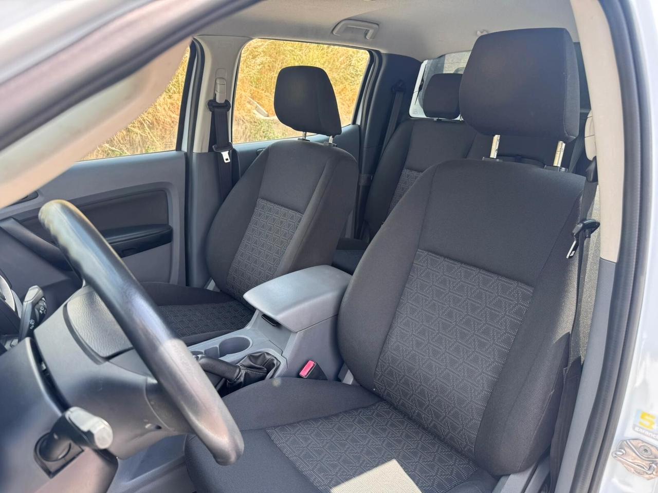 Ford Ranger FORD RANGER 2.2TDCI XL DOUBLE CAB **HARD TOP**