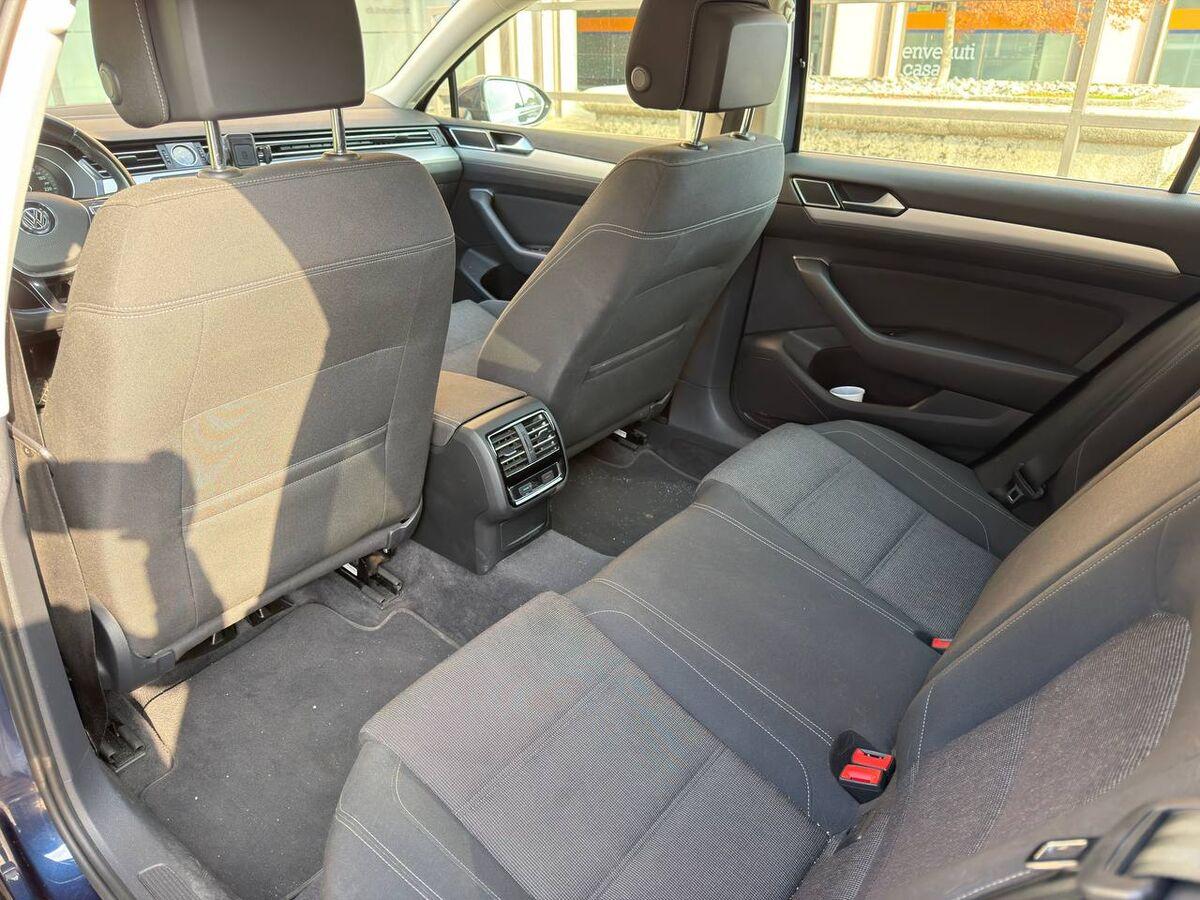 Volkswagen Passat 2.0 tdi Highline Executive 150cv