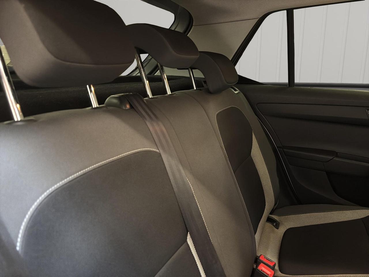 Skoda Fabia 1.4 tdi Business 75cv my18