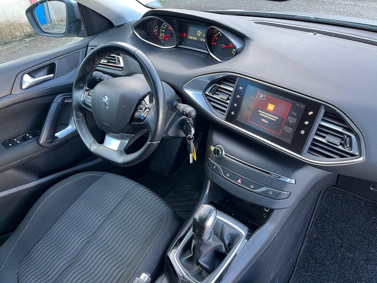 Peugeot 308-5P-1.4 bluehdi-km 100000-2016