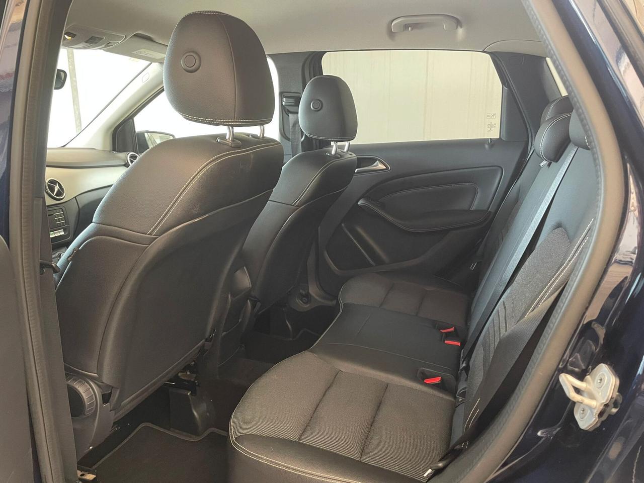 Mercedes-benz B 180 d Sport