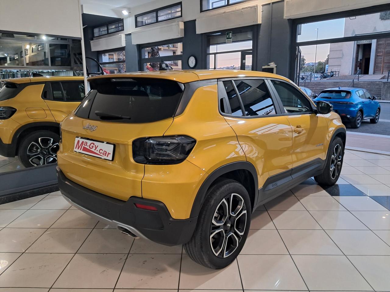 Jeep Avenger 1.2 Turbo 101 cv Summit