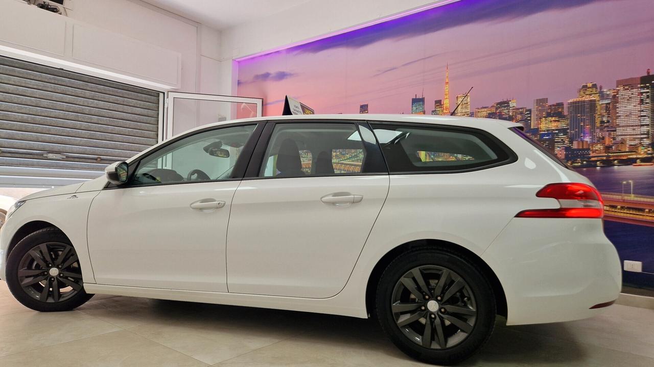 Peugeot 308 BlueHDi 120 S&S SW Business