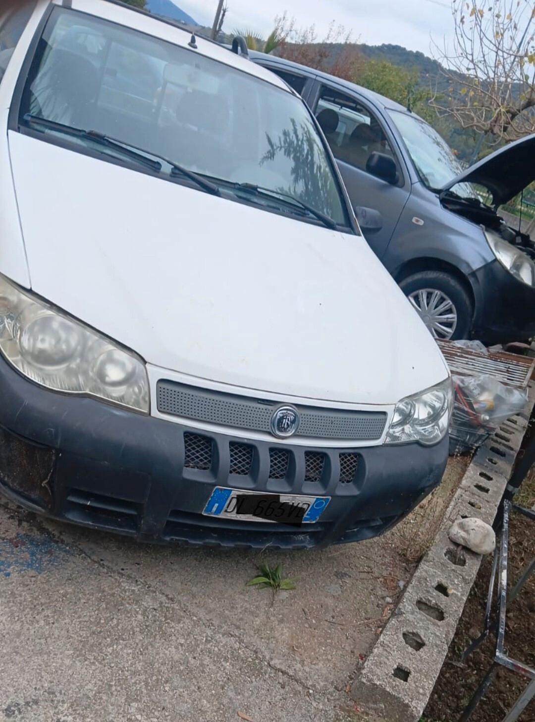 Fiat Strada 1.3 MJT 85cv Pickup/MOTORE NUOVO