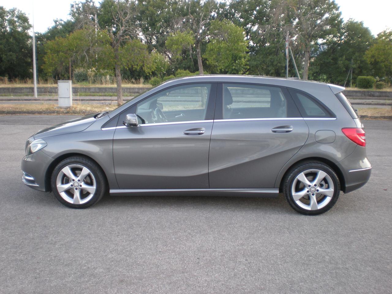 Mercedes classe B 1.5 td 110 cv, full, bella