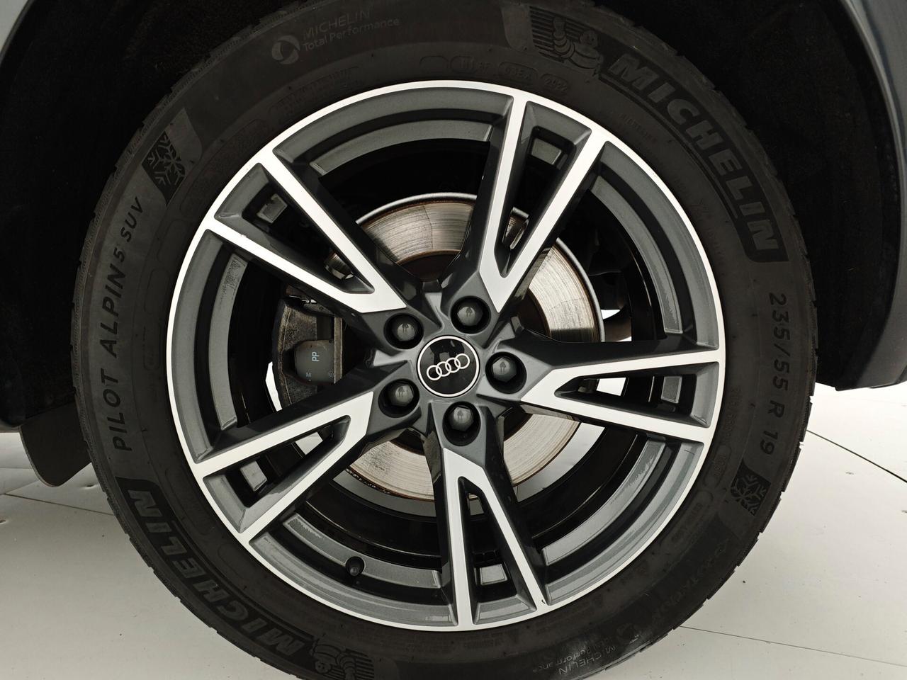 Audi Q5 SPB 40 TDI quattro S tronic line