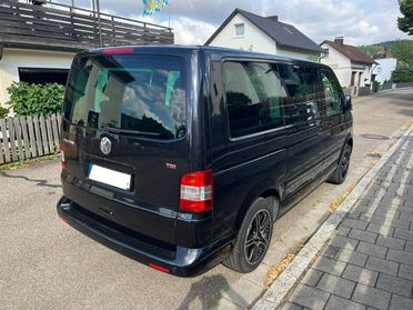 VOLKSWAGEN Multivan VW Multivan Highline 2.5TDI 174CV Aut. 7P Pelle