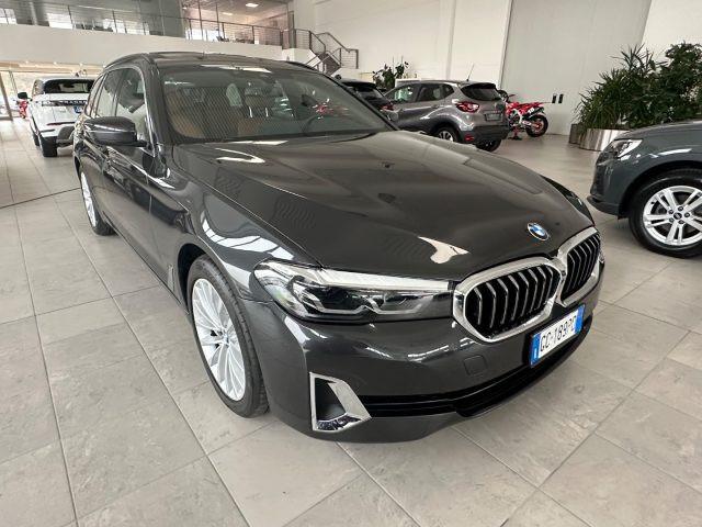 BMW 530 d 48V xDrive Touring Luxury