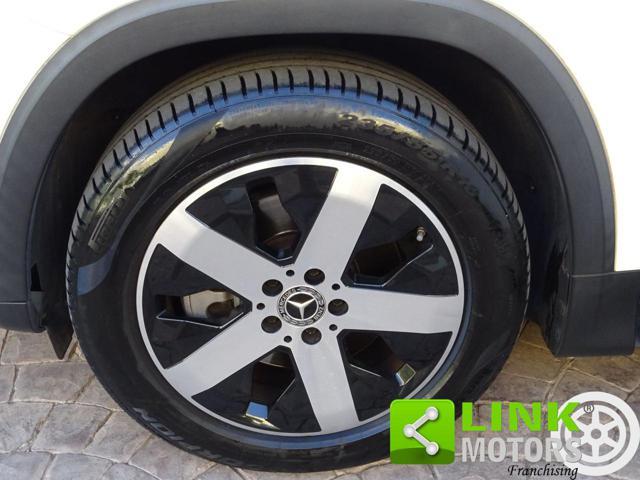 MERCEDES-BENZ GLB 200 D. 150 CV