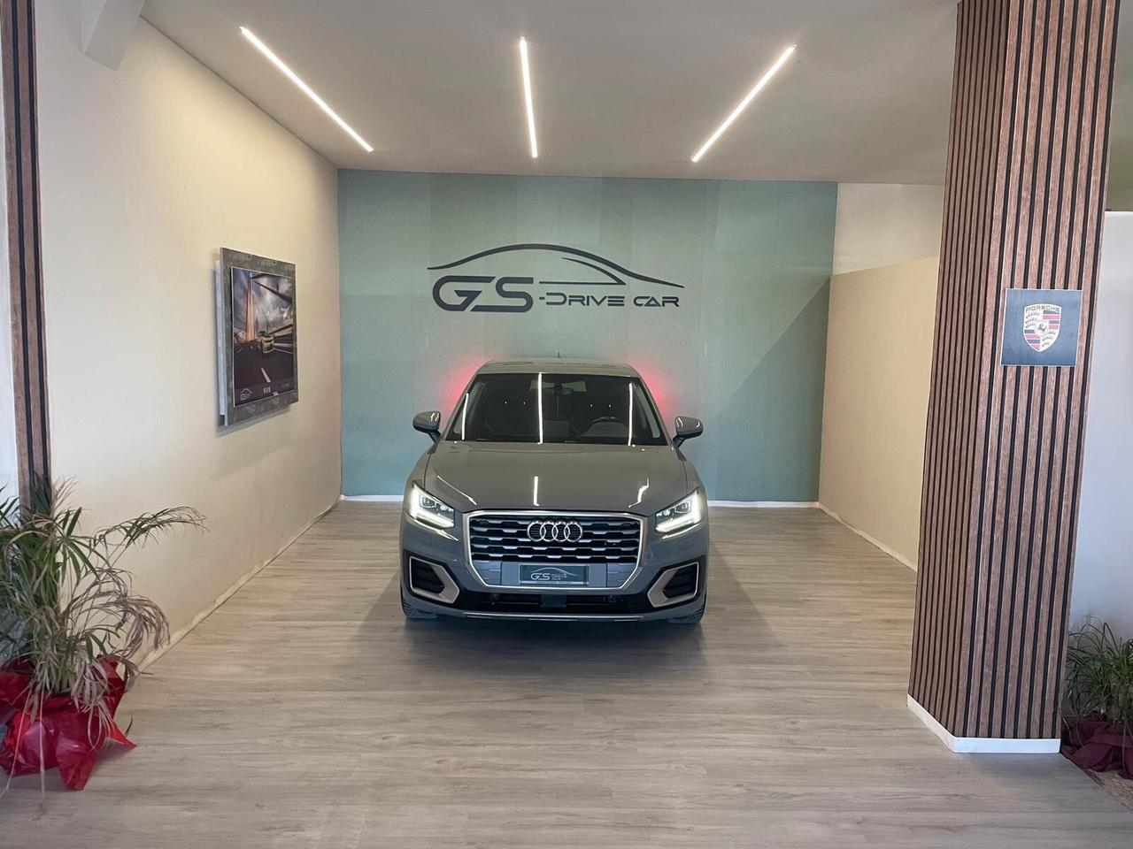 Audi Q2 1.600cc 116cv TDI S tronic line Automatico