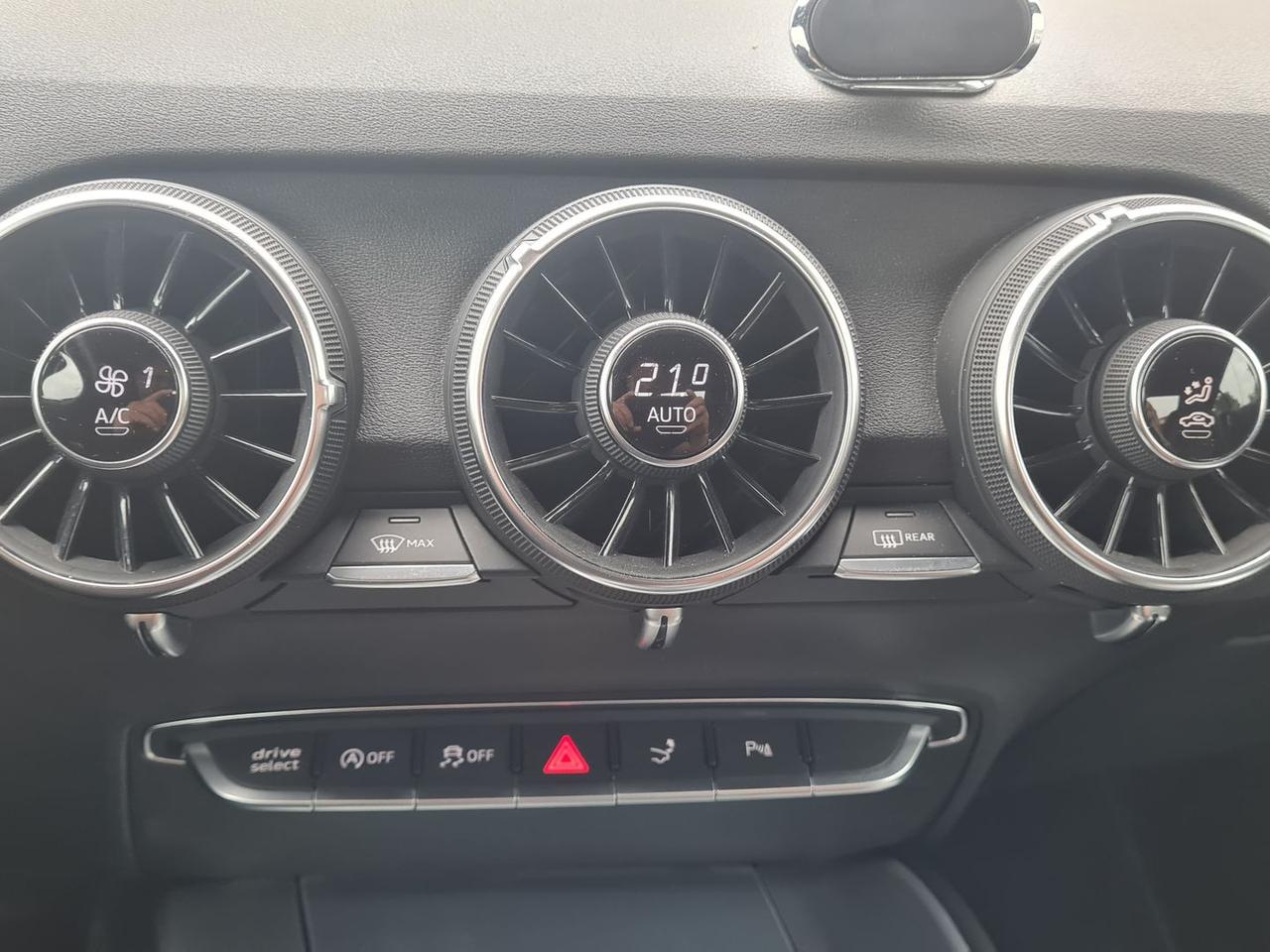 Audi TT 1.8 TFSI S Line #7361