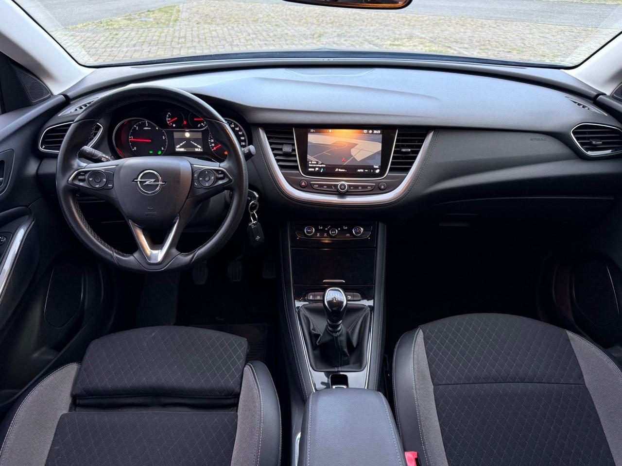 Opel Grandland X 1.5 diesel (96) KW 131 CV