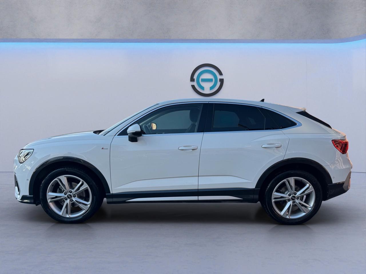 Audi Q3 35 TDI S tronic line edition