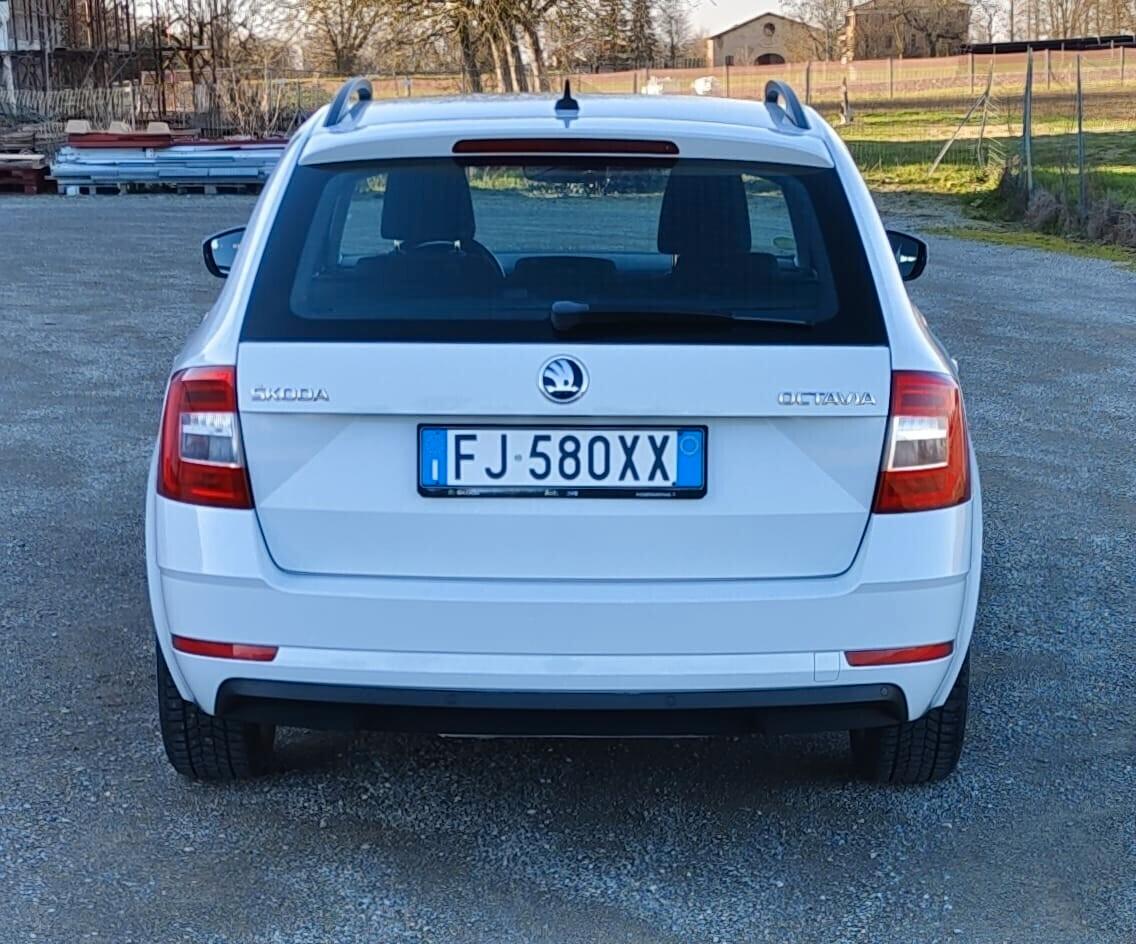 SKODA OCTAVIA 1.0 BENZINA,ANNO 2017