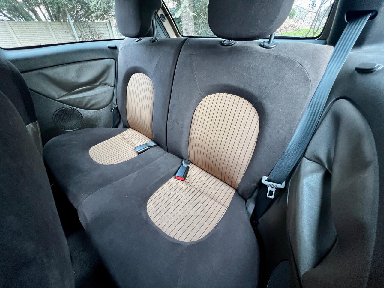 Lancia Ypsilon 1.4 Platino