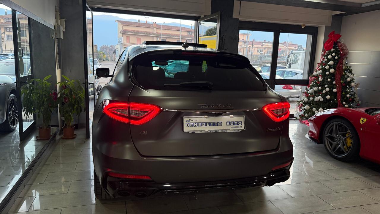 Maserati Levante V6 Diesel AWD Gransport tetto