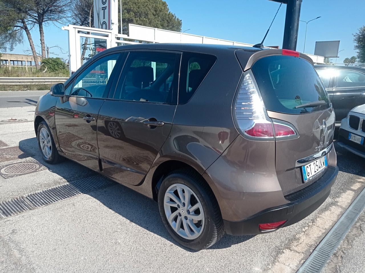 Renault Scénic XMod 1.5 dCi 110CV S&S 2014