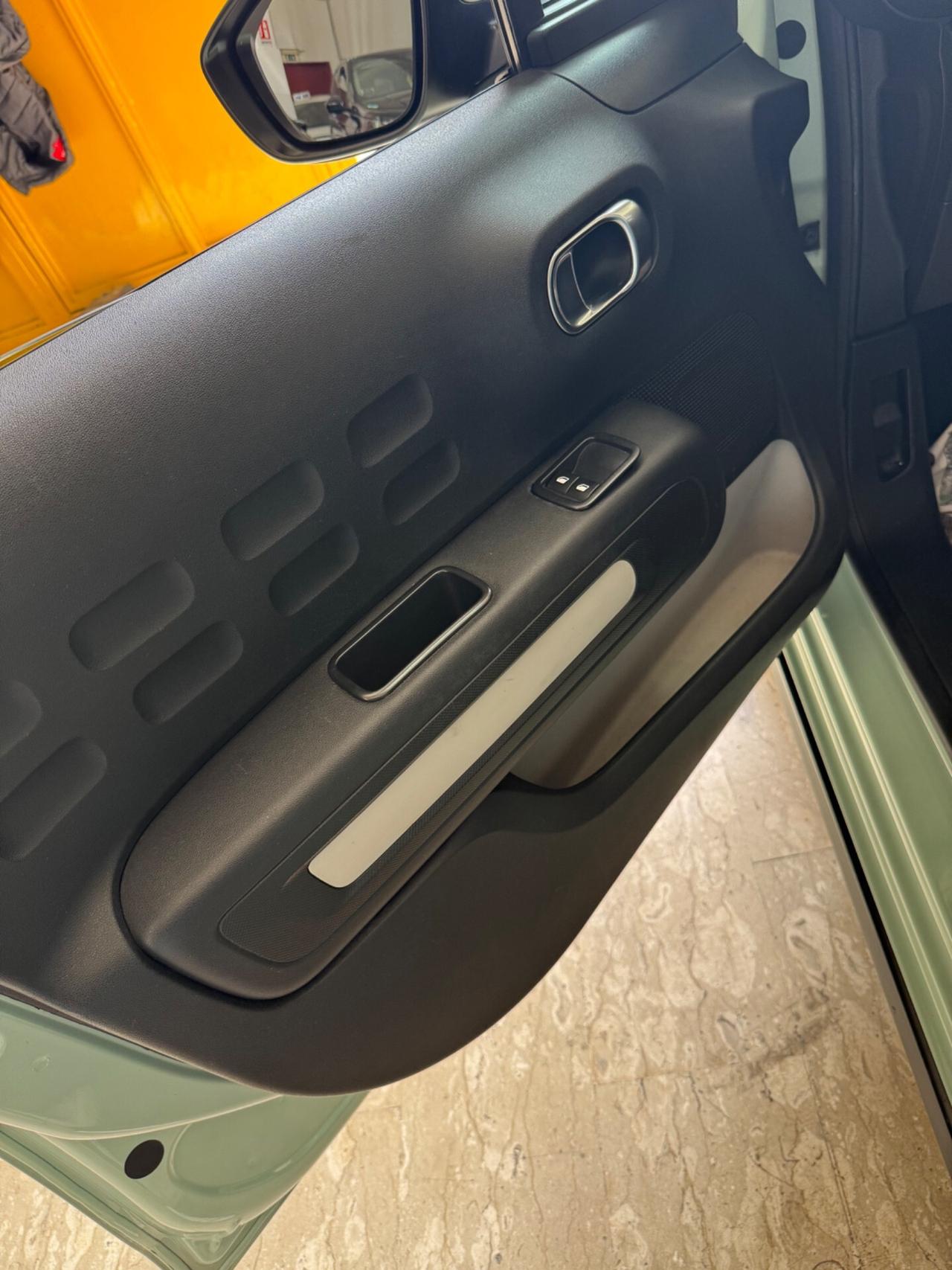 Citroen C3 PureTech 82 Shine