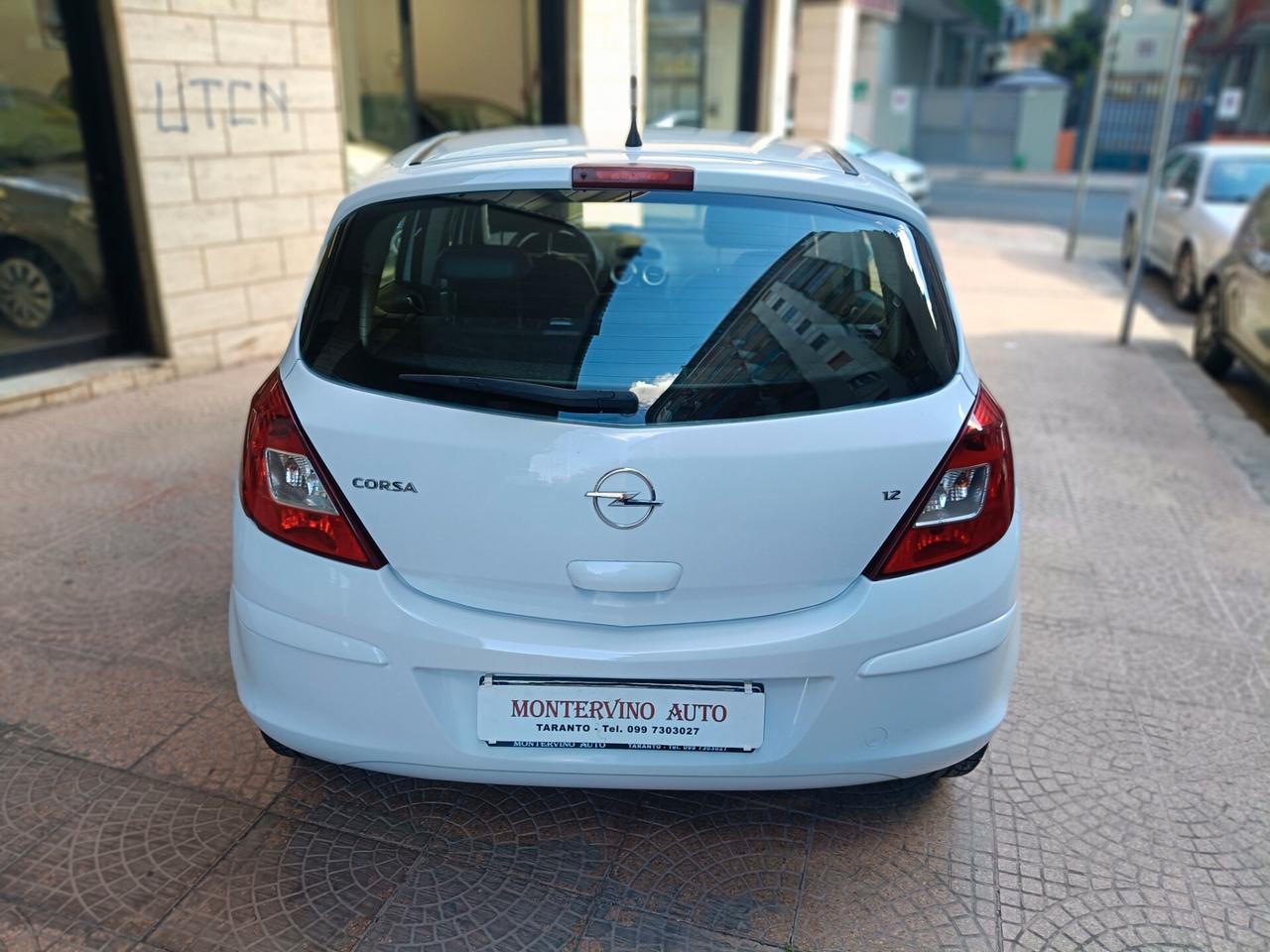 OPEL CORSA 1.2 5 PORTE-NEOPATENTATI-Euro4390