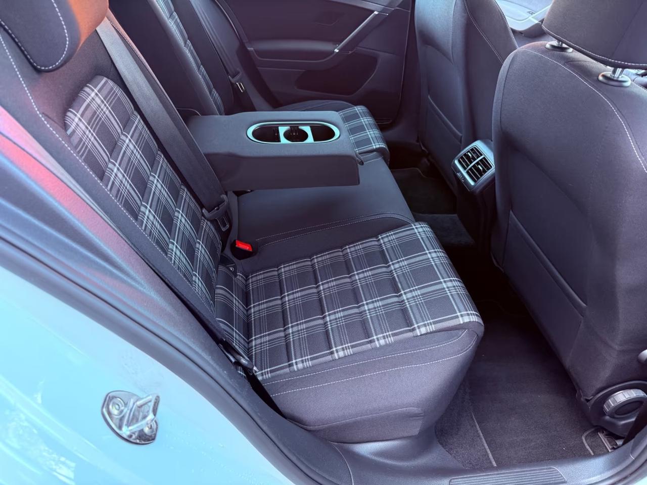 Volkswagen Golf GTD 2.0 TDI 5p. BlueMotion Technology