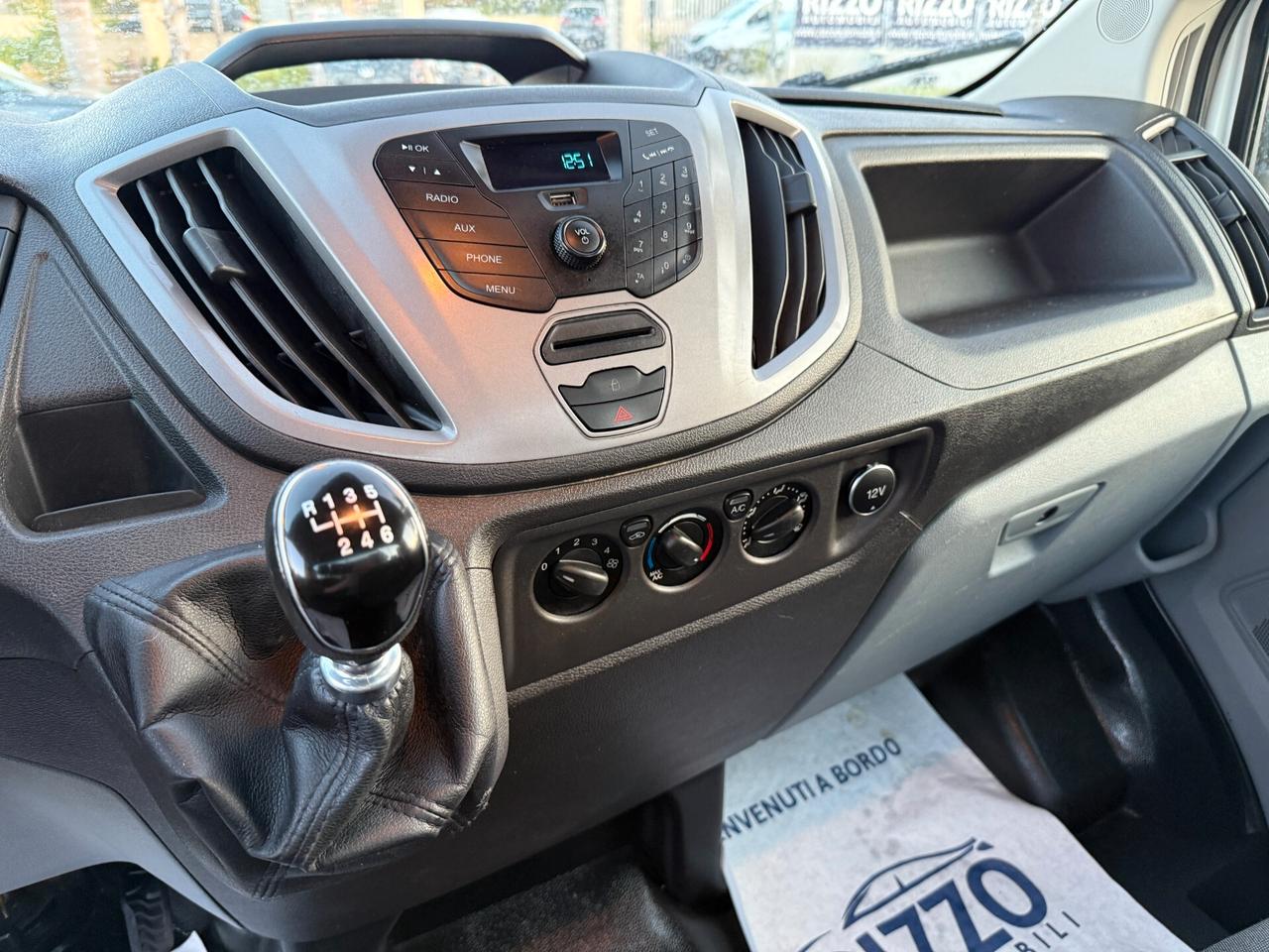 FORD TRANSIT 350 2.0TDCi EcoBlue 170CV RIBALRTABILE 3P.