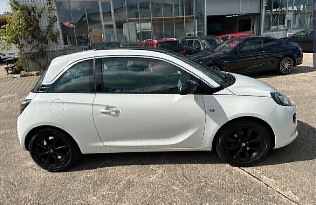 Opel Adam 1.4 87 CV Glam