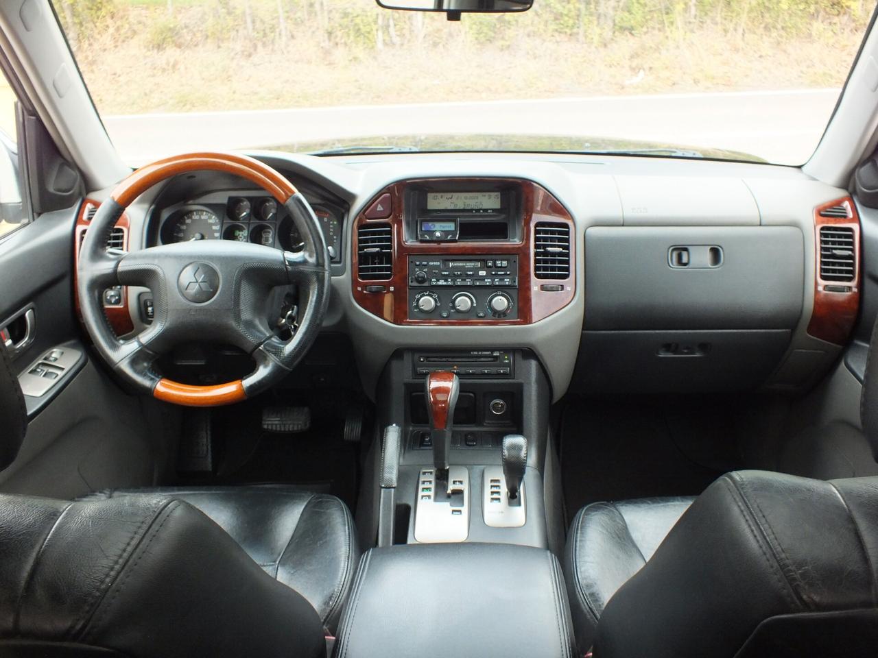 MITSUBISHI PAJERO 3.2 16V DI-D CORTO GLX