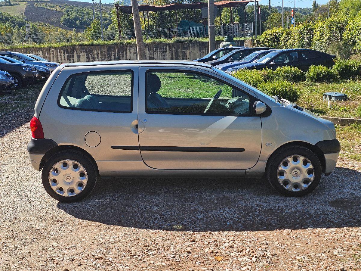 RENAULT TWINGO 1.2 BENZINA 103.000km GARANZIA 12 MESI