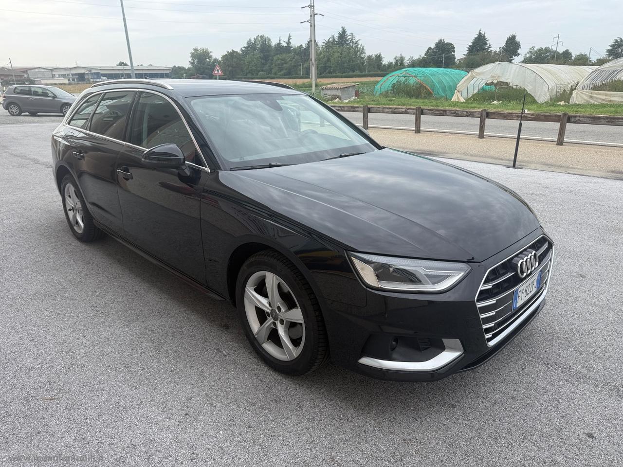 AUDI A4 Avant 30 TDI/136CV S tr. Business Adv RESTYLING ADVANCED