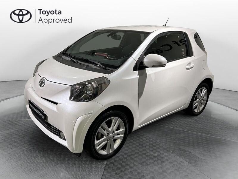Toyota iQ iQ 1.3 CVT Executive