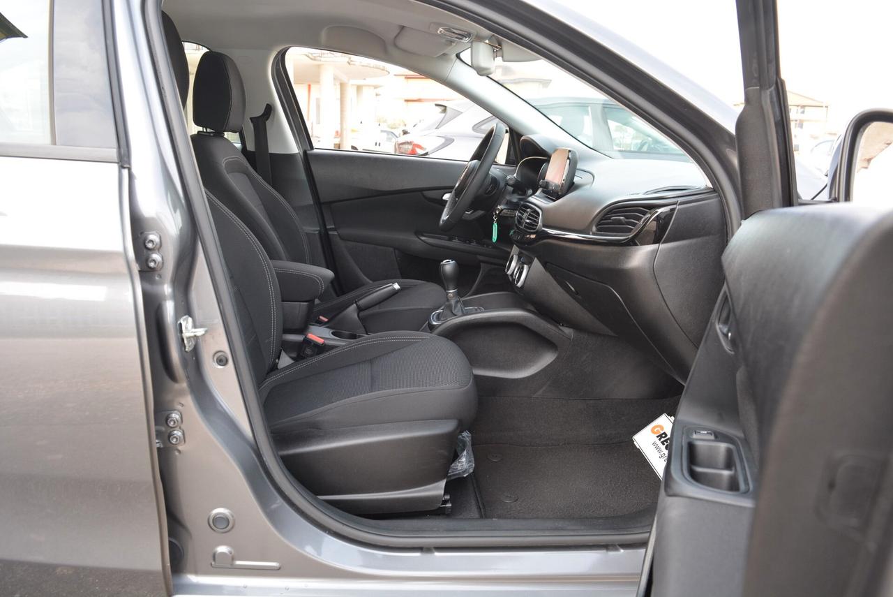 Fiat Tipo 1.3 Mjt 95 cv S&S 5 porte Life telecamera led